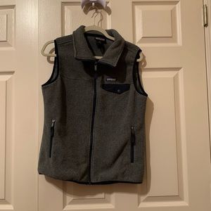 Patagonia fleece vest size M